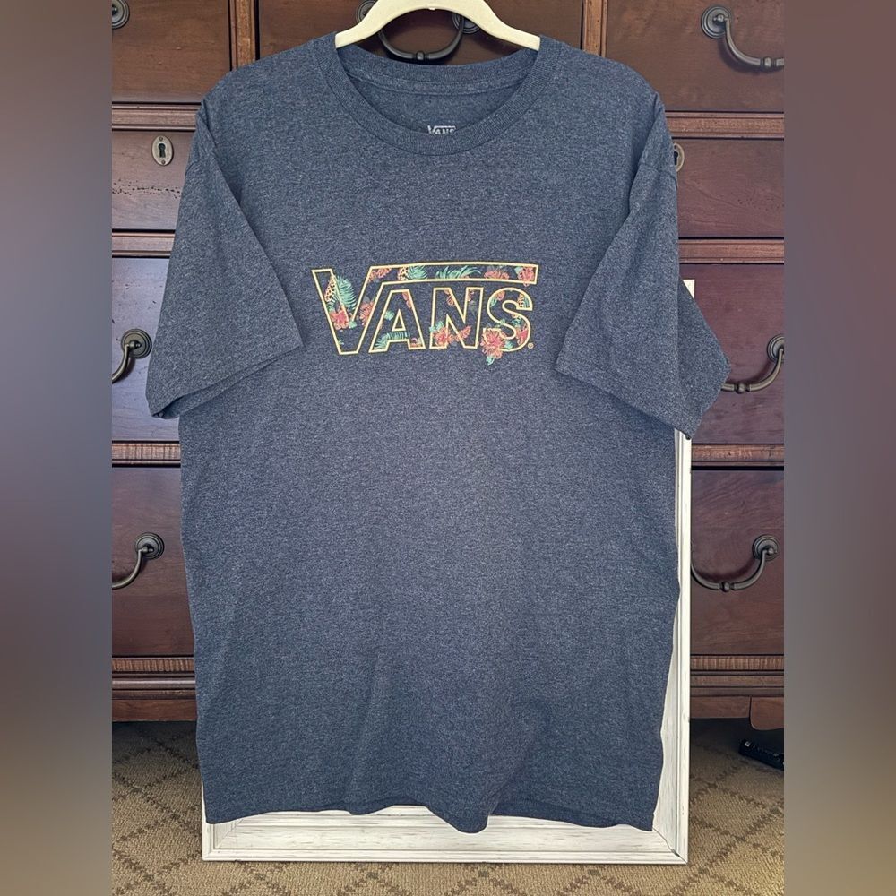 Vans heathered Gray Short sleeved T-shirt with floral detail logo L